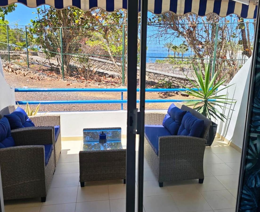 Blue Bay Paradise - Beach Front Apartment With Sea View Playa Paraiso  Esterno foto